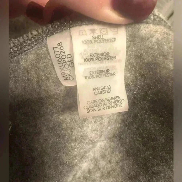 Calvin Klein plaid sweater vest - Picture 7 of 8